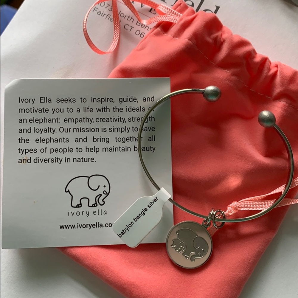 Ivory Ella elephant charm bangle